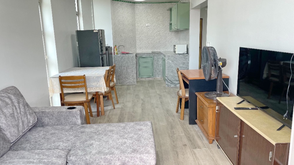 For RentCondoChaengwatana, Muangthong : Condo for rent: Victoria Lakeview Building 3, Muang Thong Thani (2 bedrooms), very cheap