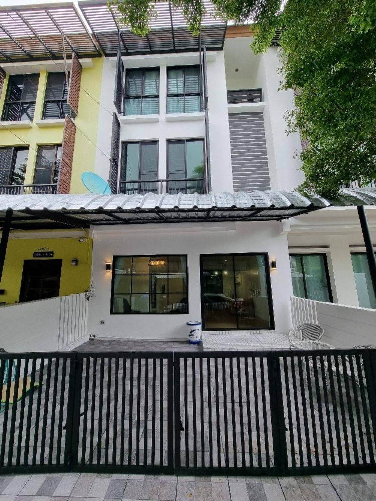 ให้เช่าทาวน์เฮ้าส์/ทาวน์โฮมอ่อนนุช อุดมสุข : Townhome for rent In the middle of Sukhumvit 77(SPSAM2143)