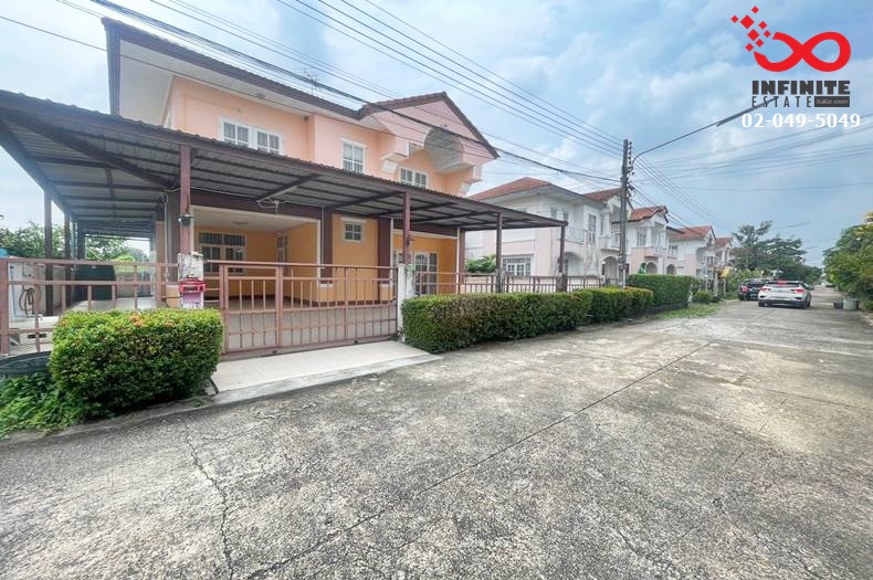 For SaleHousePathum Thani,Rangsit, Thammasat : For sale: 2-storey detached house, area 50.6 square wah, Ban Buriram, Rangsit, Lam Luk Ka, Khlong 4