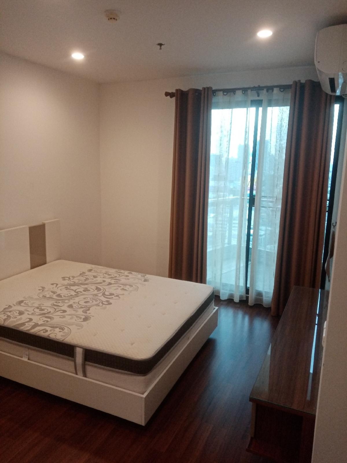 For RentCondoRatchathewi,Phayathai : Supalai Premier Ratchataewee 62 sq.m. 2 Bed 1 Bath Code: L82542 Eng 中 日 Please add LINE ID @806qphgn o8415o5483