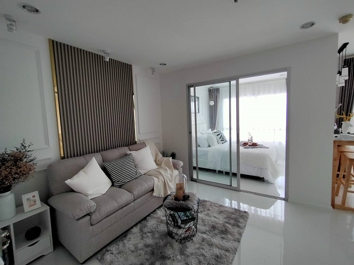 For SaleCondoPinklao, Charansanitwong : Selling at a price lower than cost, beautifully decorated room, ready to move in!! Condo The Trust Residence Pinklao near Thammasat University, near the old Southern Bus Terminal, renovated the whole room, selling for only 1.75 million, free transfer fee,