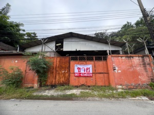 For RentWarehouseKaset Nawamin,Ladplakao : Warehouse for rent, Soi Nawamin 85, suitable for...warehouse, car repair shop, furniture factory (N.1414)