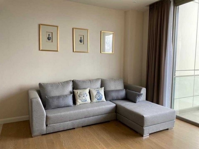 For RentCondoWongwianyai, Charoennakor : Gifr0363 Magnolias Waterfront Residences Condo For RENT