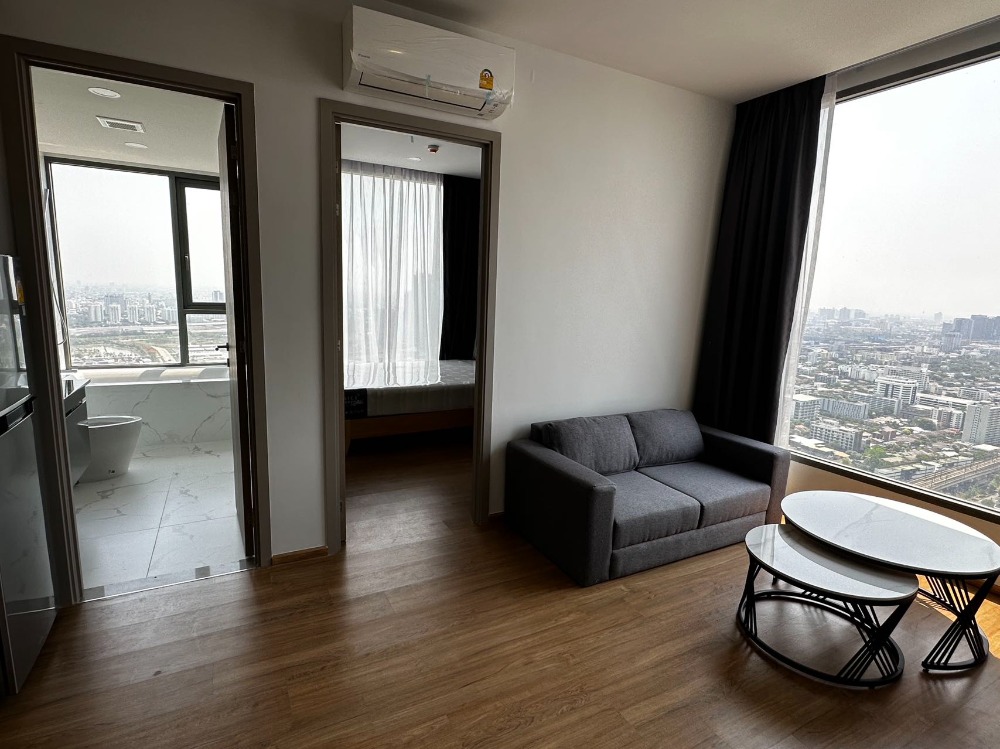 For RentCondoRama9, Petchburi, RCA : 38 Sqm 1b/1b NEW ROOM