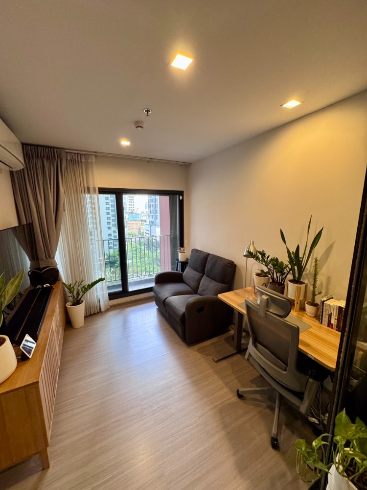 For SaleCondoRama9, Petchburi, RCA : For Sale Life Asoke Hype, 1 Bedroom 1 Bathroom, 32.31 sqm, 10 floor