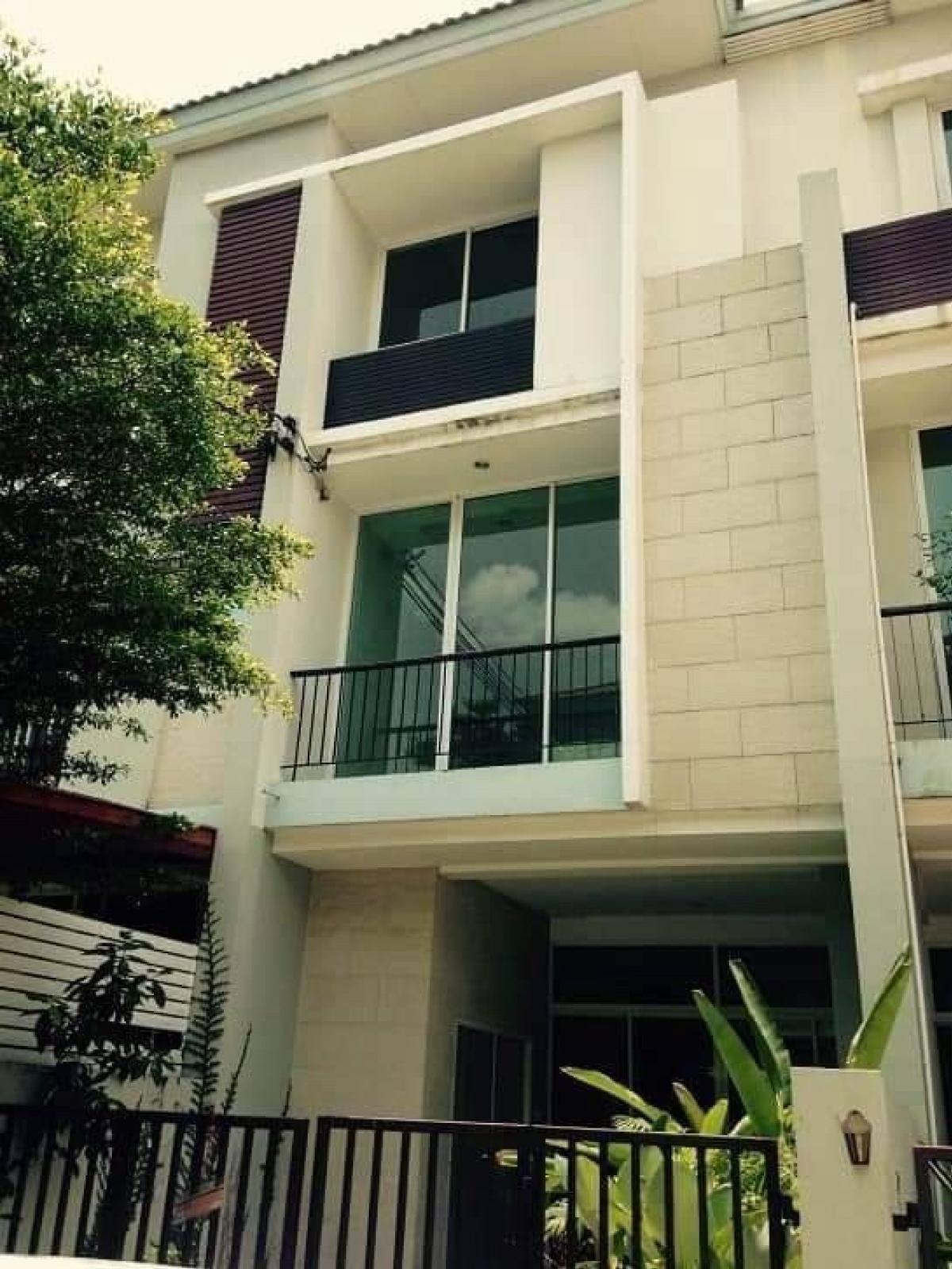 For RentTownhouseSathorn, Narathiwat : Townhouse for rent Thanapat House Sathorn - Narathiwa 🏡🎊💸