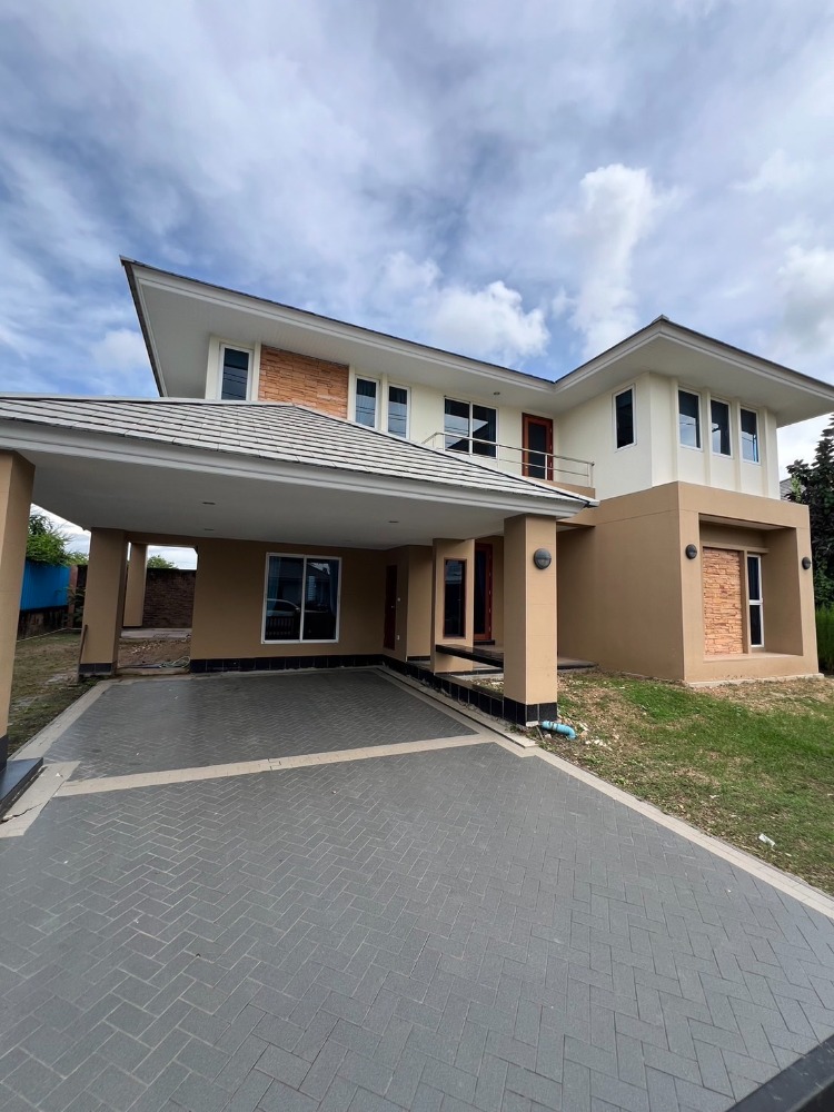 For RentHouseLadkrabang, Suwannaphum Airport : 2-storey detached house, beautifully decorated, for rent in Lat Krabang-Suvarnabhumi area, near Siam Premium Outlet, Bangkok, only 2.3 km.