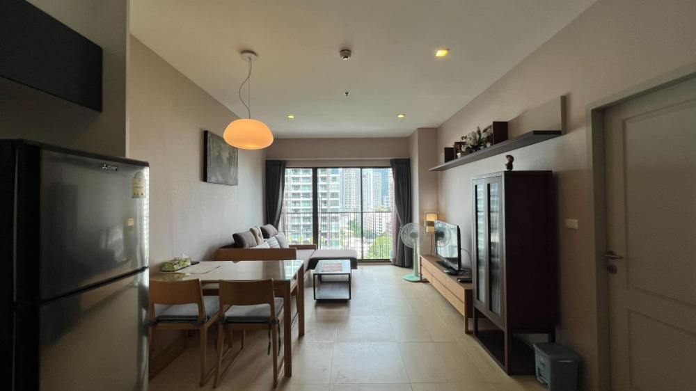 For RentCondoSukhumvit, Asoke, Thonglor : (for sale/rent) Noble Refine Sukhumvit 26 near BTS Phrom Phong