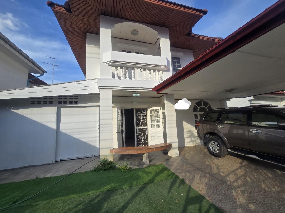 For RentHouseNawamin, Ramindra : For rent: 2-storey detached house, 67 sq m, Kaset-Nawamin, near Lertlah School