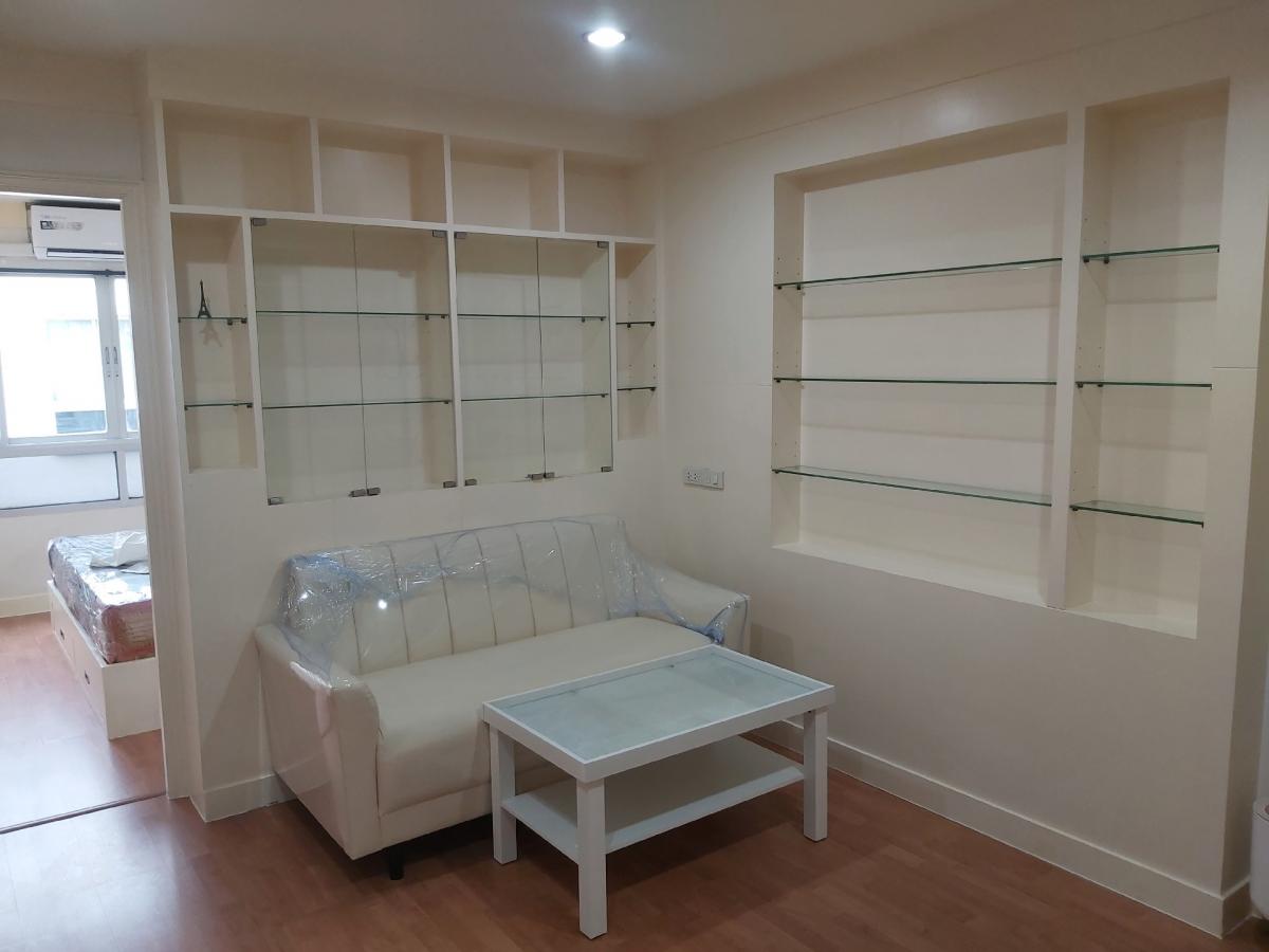 For RentCondoRatchadapisek, Huaikwang, Suttisan : Lumpini Condo for Rent, Cultural Center, Floor 8 (Top) Building B2 36 sq.m., decorated like a sample room (ready to move in)