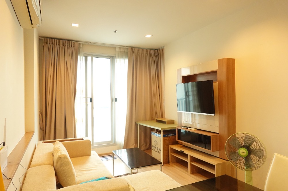 For RentCondoSathorn, Narathiwat : [HOT RENT 🔥] Rhythm Sathorn Luxury Condo | 1 Bedroom @ BTS Taksin