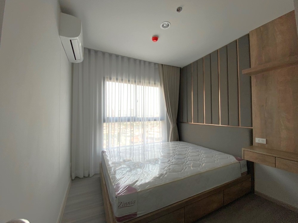 For RentCondoPinklao, Charansanitwong : ***(Available 7 Nov) Condo for rent : The Parkland Charan-Pinklao***