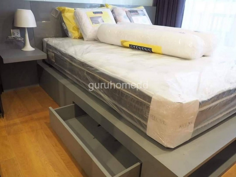 For RentCondoSathorn, Narathiwat : ghd000394R Condo for rent Noble Revo Silom Built-in furniture in the whole room Near BTS Surasak