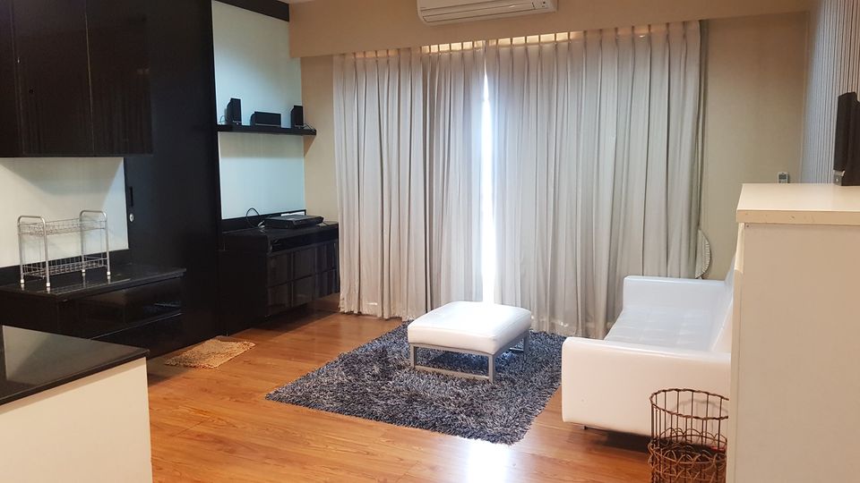 For RentCondoRatchathewi,Phayathai : Baan Klang Krung Siam Pathumwan【𝐑𝐄𝐍𝐓】🔥Modern room, white tone, large size, fully furnished, near BTS Ratchathewi 🔥 Contact Line ID: @hacondo