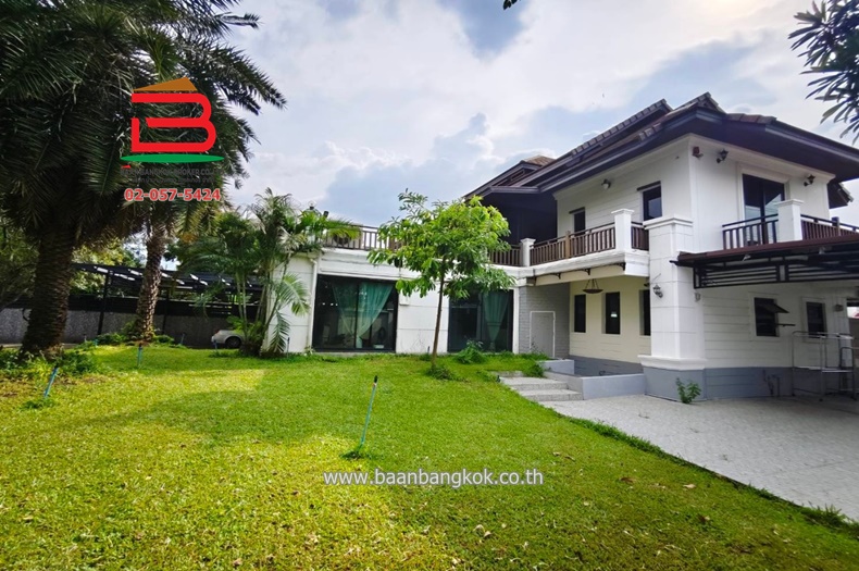 For SaleHouseNawamin, Ramindra : Single house, corner house, Soi Ram Intra 65, Intersection 2-6, area 176 sq m., near Plenary Mall, Thanommit Market, Ram Intra Road, Tha Raeng Subdistrict, Bang Khen District, Bangkok