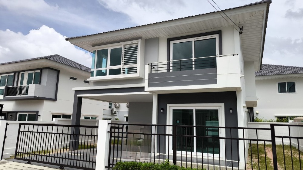 For SaleHouseSriracha Laem Chabang Ban Bueng : Modern Two-Story House in Supalai Ville Sriracha-Bowin