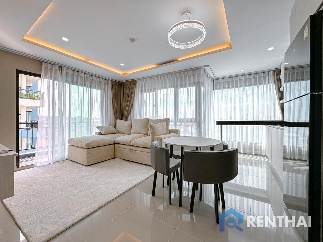 For SaleCondoPattaya, Bangsaen, Chonburi : Fully Furnished 1-Bed Condo in Pattayas The Blue Residence only 2.29 M Thb