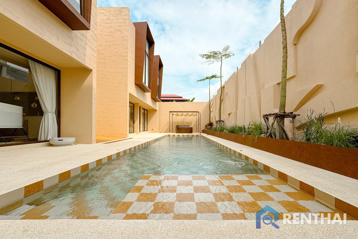 For SaleHousePattaya, Bangsaen, Chonburi : Discover Your Dream Modern Moroccan Pool Villa Near Jomtien!