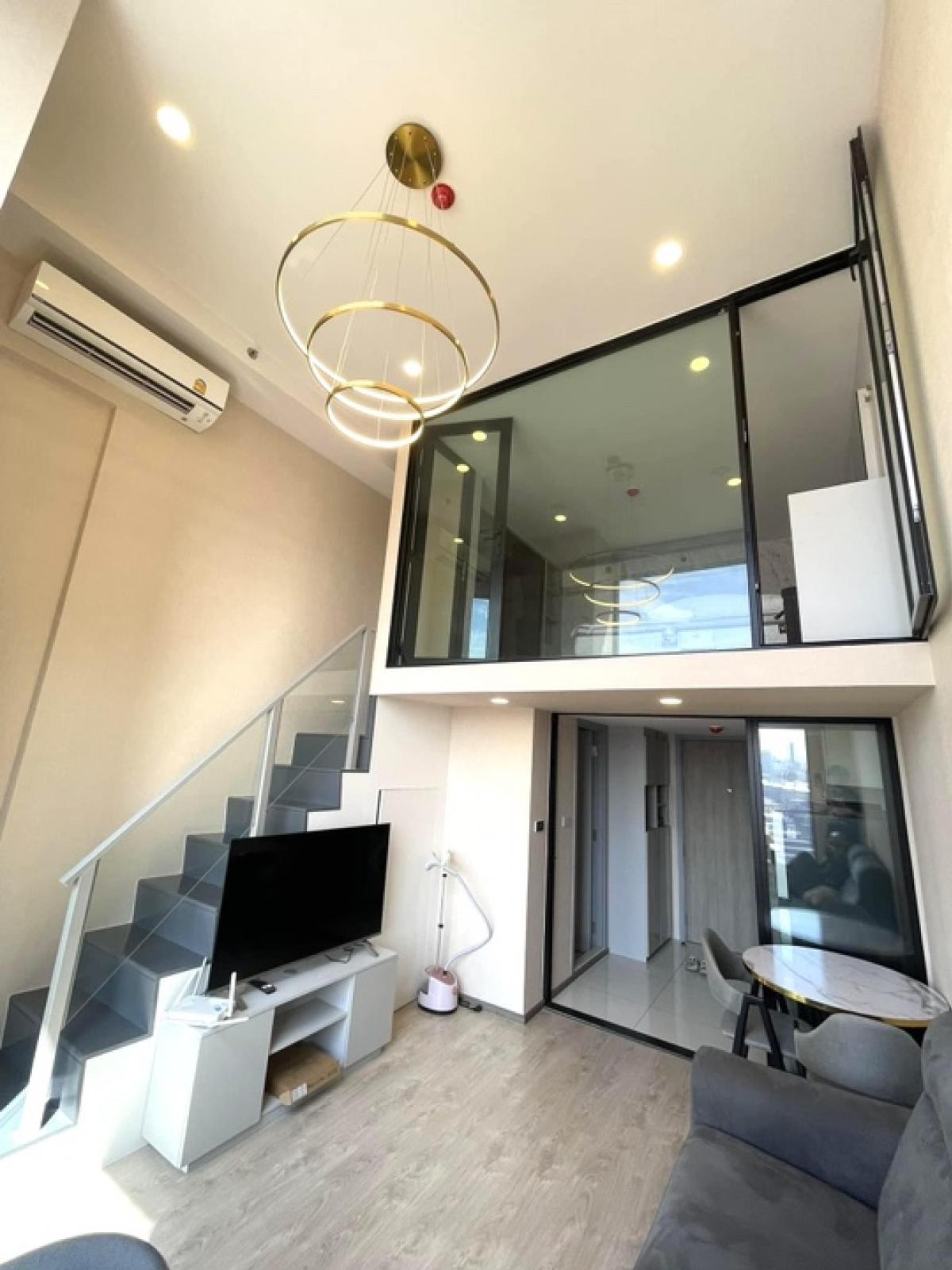 ให้เช่าคอนโดรัชดา ห้วยขวาง : 🌟 Soho bangkok ratchada Duplex 🌟