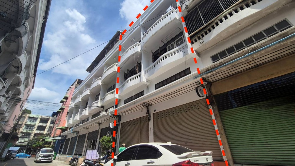 For SaleShop HouseOnnut, Udomsuk : Commercial building for sale, On Nut 30/1, Sukhumvit 77, opposite Wat Yang, 2 units