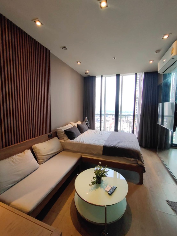 For RentCondoSukhumvit, Asoke, Thonglor : For rent condo Park 24 ( Park origin Phrom Phong) Studio type (S15-1121)