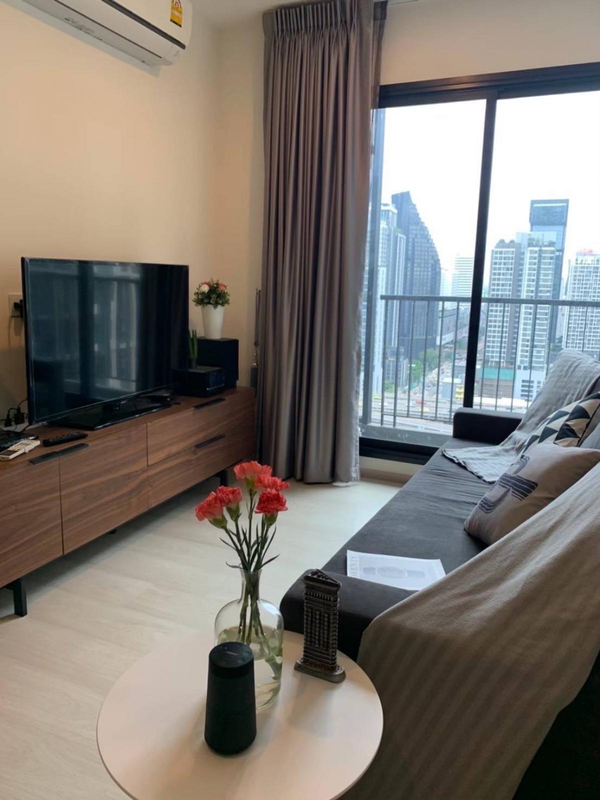 For RentCondoRama9, Petchburi, RCA : For Rent ✨️ : Life Asoke (2 bed) 55 sq.m. 36,000 THB Tel. 0924235675 Cate