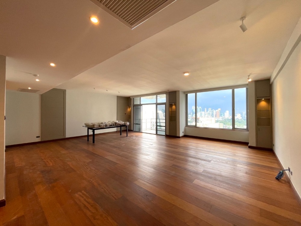 ให้เช่าคอนโดวิทยุ ชิดลม หลังสวน : 🏠Renovated unit at All Seasons Mansion 3 bedroom Huge size near BTS Ploenchit