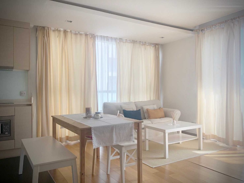 For RentCondoSukhumvit, Asoke, Thonglor : Condo for rent, Via Botani, 70 sq m., near BTS Phrom Phong