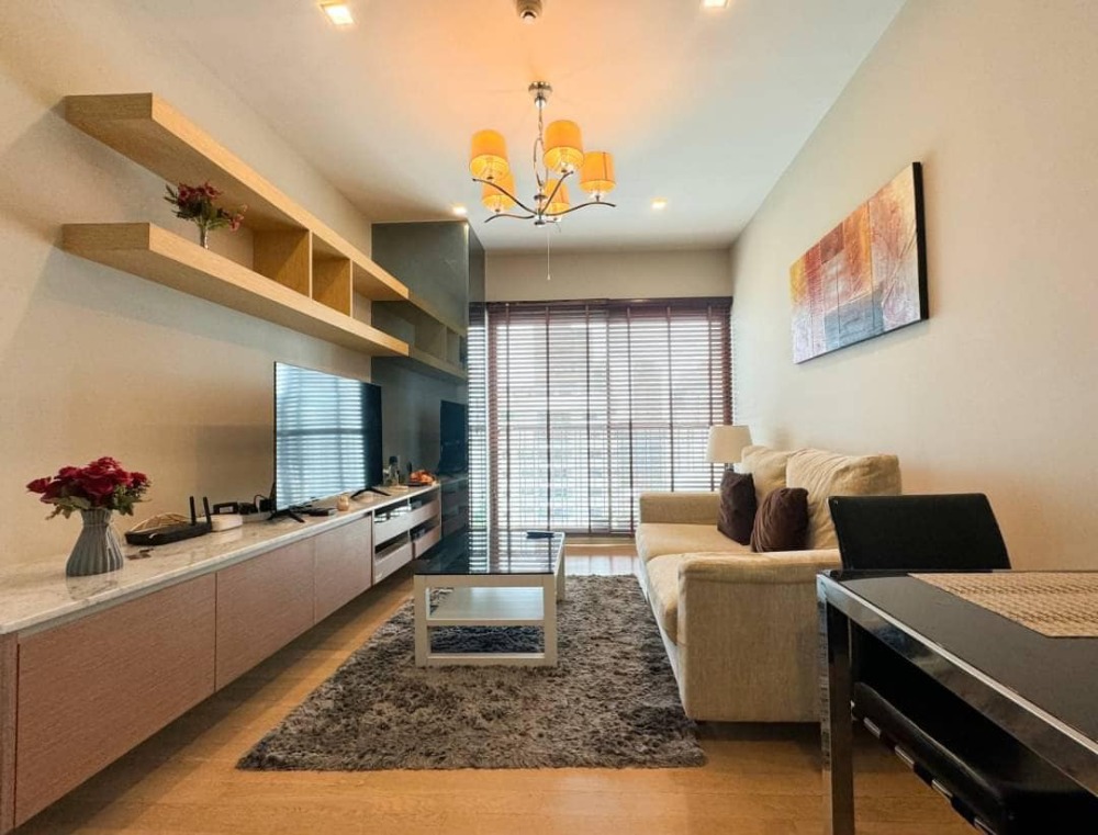 ขายคอนโดสุขุมวิท อโศก ทองหล่อ : 📢FOR SALE : Noble Refine Sukhumvit 26 | 📍Near BTS Phrom Phong 300 meters.‼️