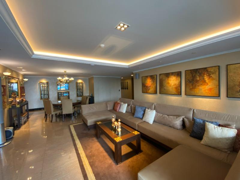 For SaleCondoSukhumvit, Asoke, Thonglor : Condo For Sale Las Colinas 5 Bedroom 6 Bathroom 892.5 sqm