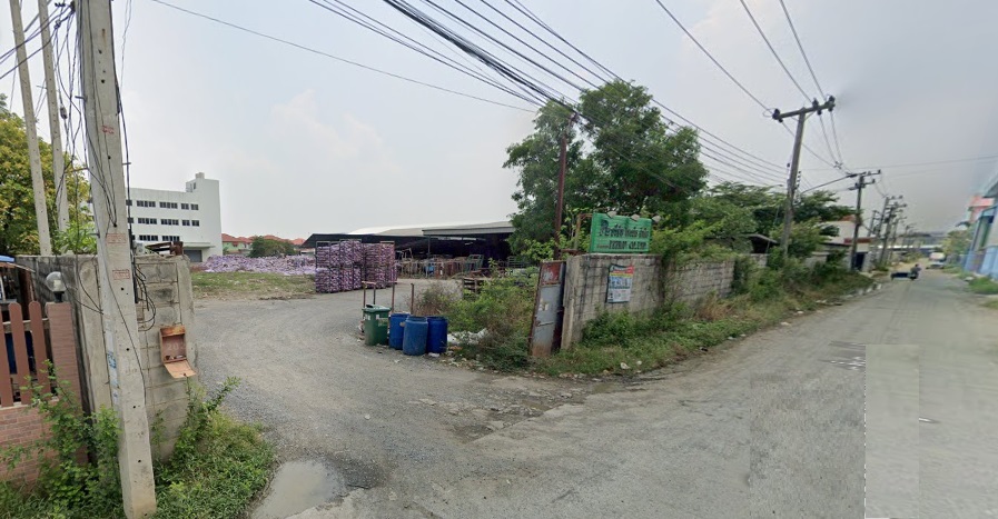 For RentFactoryPathum Thani,Rangsit, Thammasat : For rent: office building, warehouse, factory, area over 3 rai, near Aiyara Market and Thai Market, Pathum Thani