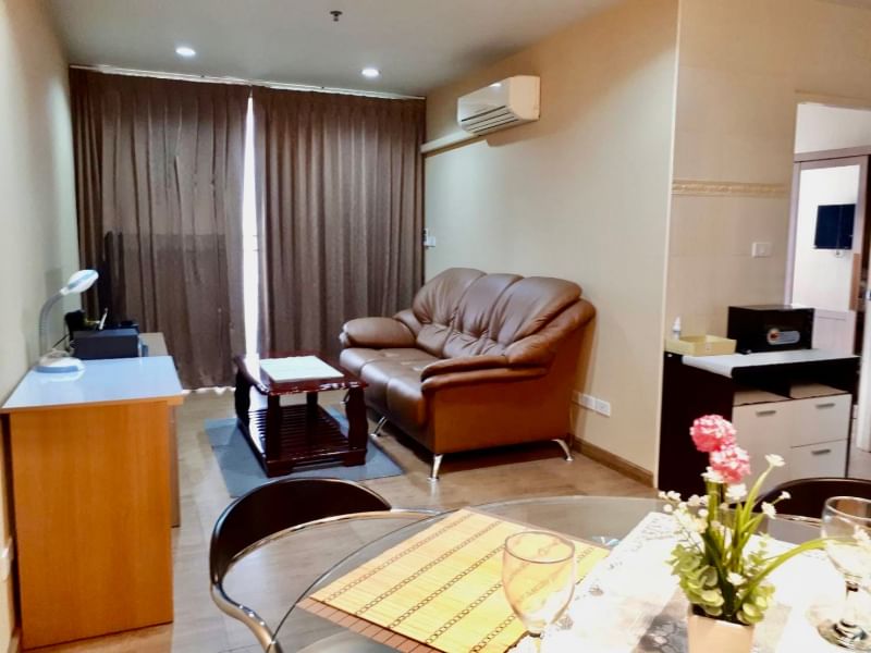 For RentCondoSriracha Laem Chabang Ban Bueng : Room for rent in the city center, 1 bedroom, ready to move in (Sriracha Condo View)