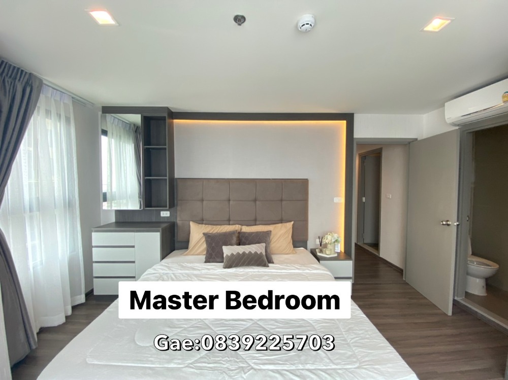 For RentCondoWongwianyai, Charoennakor : For rent! High floor, fully furnished and equipped with electrical appliances, IDEO SATHORN Condo, Wongwian Yai, 29,000, contact to make an appointment to view.