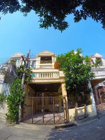 For RentTownhouseOnnut, Udomsuk : HR1916 Townhouse for rent, 3 floors, 24 sq m, Soi Pridi Banomyong 13, suitable for living, not far from BTS Phra Khanong