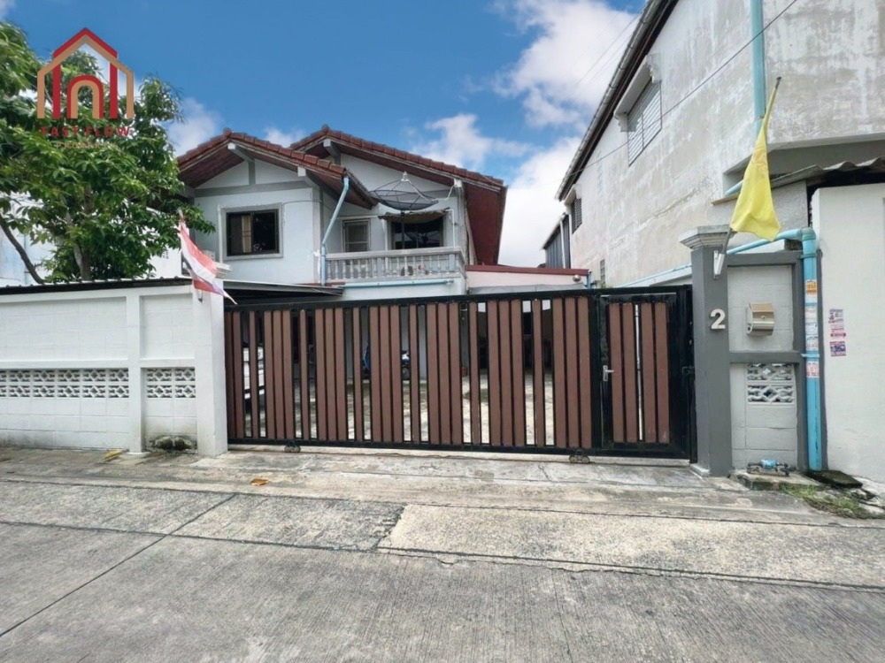 For SaleHouseChokchai 4, Ladprao 71, Ladprao 48, : For sale at the cheapest price!! Single house, 53 sq m., Soi Nakniwat 15, in the heart of Lat Phrao, with access from many routes, including Chok Chai 4, Lat Phrao 71, and along the expressway, Ekkamai - Ram Intra.