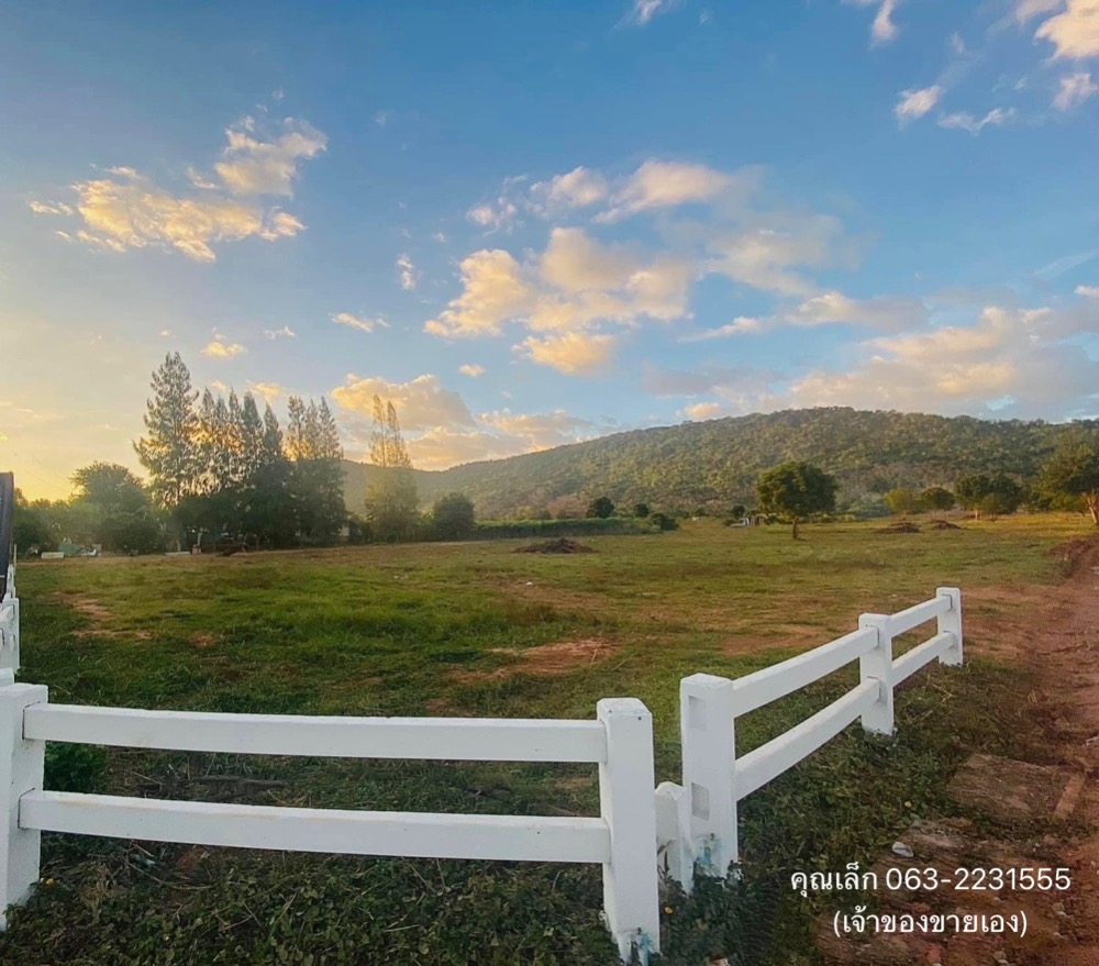 For SaleLandKorat Nakhon Ratchasima : (Owner Post) Land in Sikhiu, 360 degree mountain view, only 7 km from Mittraphap Road.