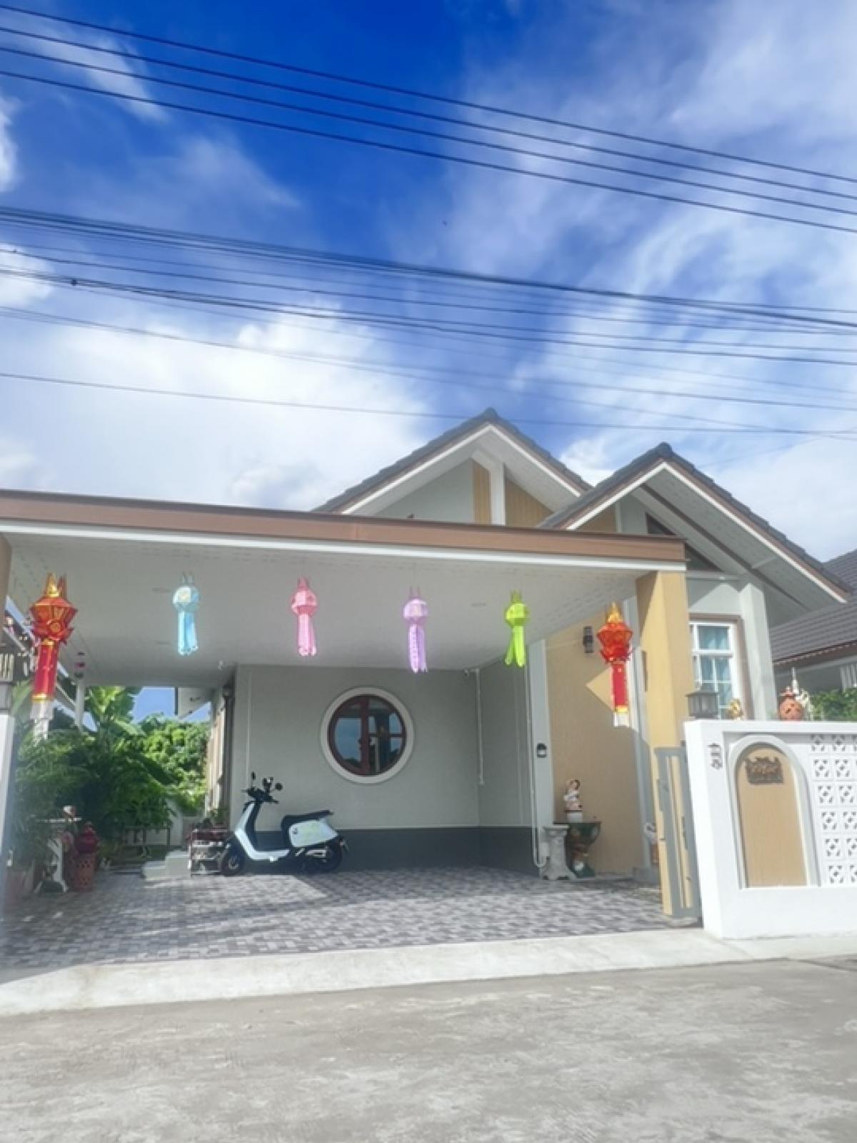 ขายบ้านเชียงใหม่ : 🌳🌳🌳“House in Saraphi Chiang Mai for sale” 2.43 mb. 3beds 2baths 2parking fully furniture includes + motorcycle !!!  Interested please contact 083-882-4544 (No flooding history) ขายบ้านสวน สารภี เชียงใหม่ (นํ้าไม่เคยท่วมที่ผ่านมา) บ้านมือ2 บ้านอายุ 10เดือน