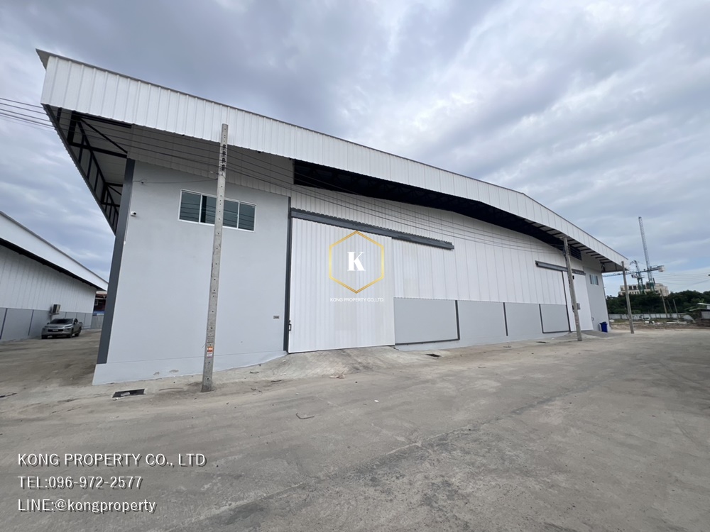 For RentWarehouseSamut Prakan,Samrong : Warehouse for rent, Bangna, Km.5, Bang Phli, Samut Prakan, size 2200 sq m.