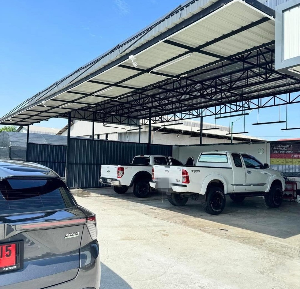 For LeaseholdRetailSamut Prakan,Samrong : Car care for sale, Samut Prakan, Thap Bunchai. Can be used as a cafe, etc., there are many places around the village.