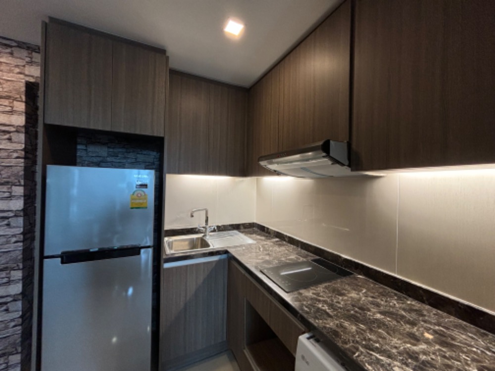 For RentCondoSukhumvit, Asoke, Thonglor : 🔥For rent, 2-bedroom luxury condo in the heart of Thonglor, good price, short-term rental, resort atmosphere, fully furnished, complete electrical appliances, beautiful room, never rented before, not far from BTS Phrom Phong, BTS Thonglor, minimum rental