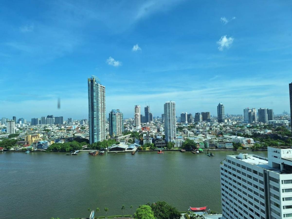 ขายคอนโดสาทร นราธิวาส : Urgent Sale - Below Cost Menam Residences Condo - Stunning Chao Phraya River View