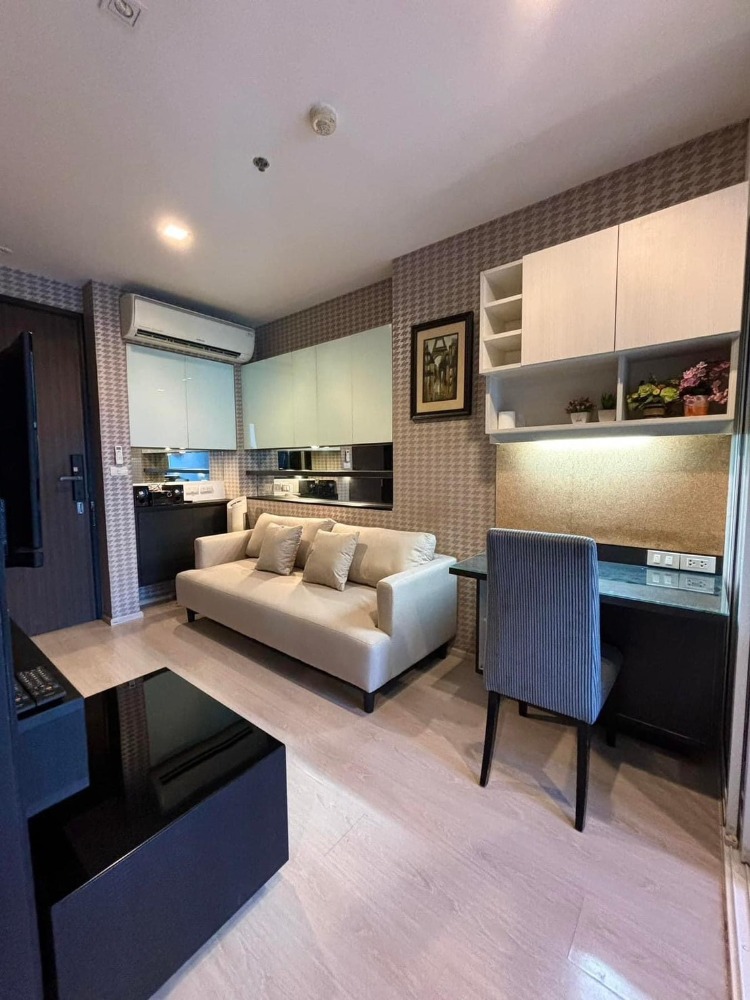 For RentCondoOnnut, Udomsuk : For rent ❗ Rhythm Sukhumvit 44/1 / Rhythm Sukhumvit 44/1 Line ID: @graceproperty (with @) For more information, add Line.