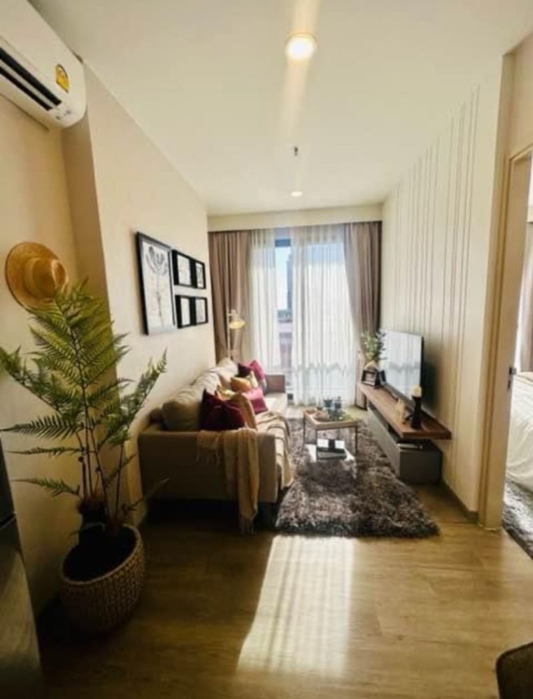 For SaleCondoSriracha Laem Chabang Ban Bueng : Urgent sale! Condo in a good location on Sukhumvit Road, Sriracha, near the sea.