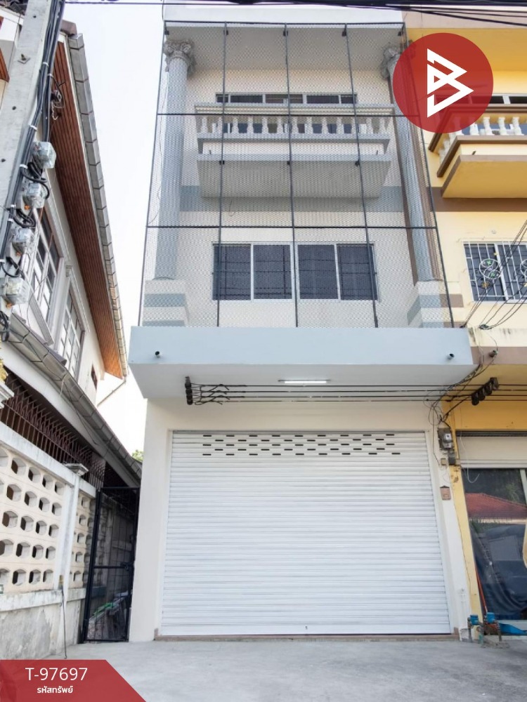 For SaleShophouseSamut Prakan,Samrong : Commercial building for sale, 3 floors, area 18 square wah, Samrong Nuea, Samut Prakan