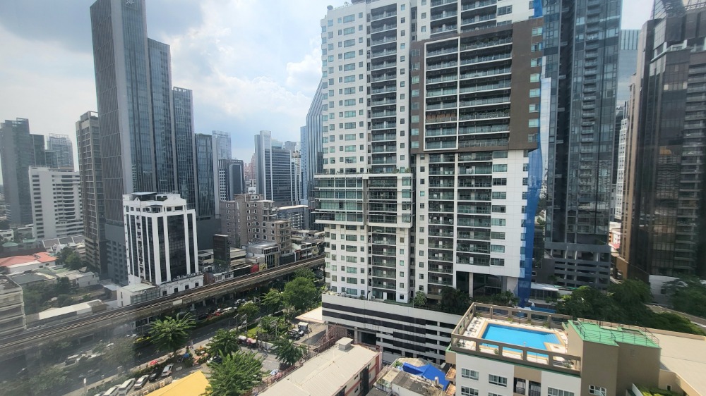 ให้เช่าคอนโดสุขุมวิท อโศก ทองหล่อ : LTHC11097-Acadamia Grand Tower FOR RENT 2 beds 1 baths Size 86 Sqm. Near BTS Phrom Phong ONLY 42k/month