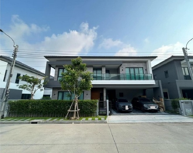 For RentHouseBangna, Bearing, Lasalle : For Rent, 2-storey detached house for rent, large house, The City Bangna Project, Km.7 (new project), next to IKEA, very beautiful house, fully furnished, fully furnished / air conditioning throughout the house / Chinese Welcome