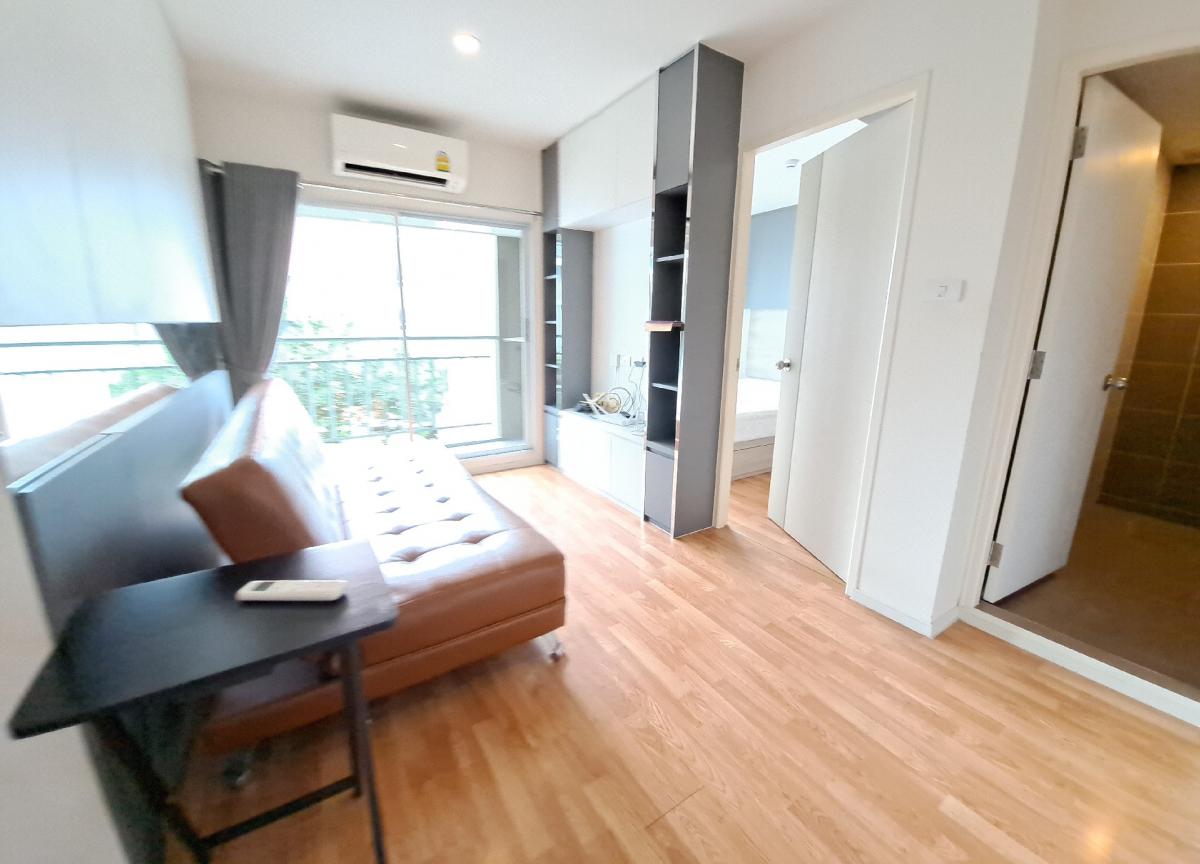 For SaleCondoSamut Prakan,Samrong : Urgent sale!!! Lumpini Condo Sukhumvit 76-Bearing, fully furnished with built-in furniture and air conditioners in every room.