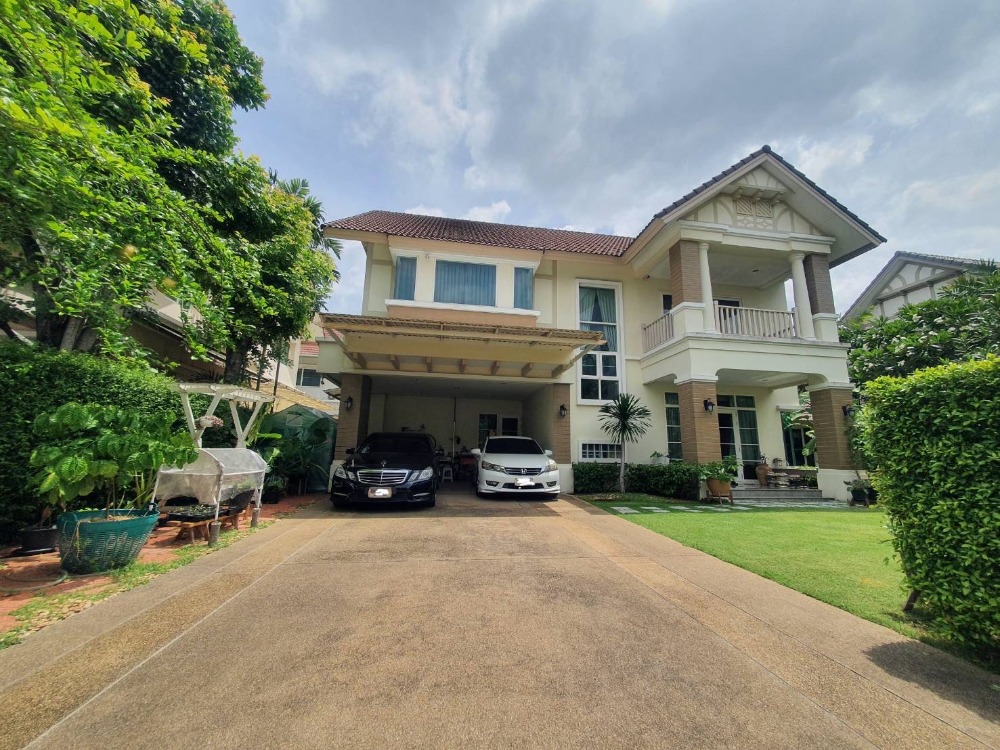 For SaleHouseRattanathibet, Sanambinna : For sale: 2-storey detached house, 3 bedrooms, 3 bathrooms, 126.5 sq.m., including built-in furniture, 6 air conditioners, price 14,500,000 baht (transfer fee split in half)