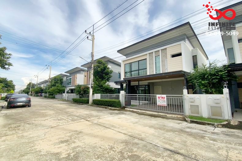 For SaleHousePathum Thani,Rangsit, Thammasat : For sale: 2-storey detached house, area 35.31 square wah, Eco House Ramintra-Lam Luk Ka, along Lam Luk Ka Expressway