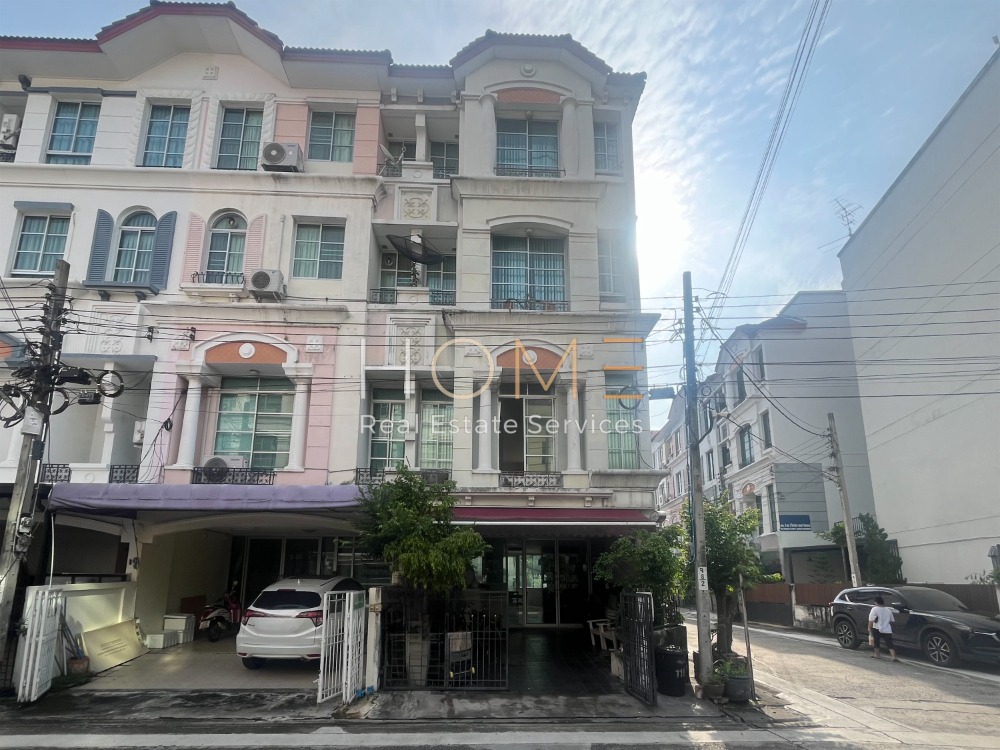 For SaleTownhouseYothinpattana,CDC : Townhome Baan Klang Muang Rama 9 - Ladprao / 4 Bedrooms (FOR SALE) RUK848